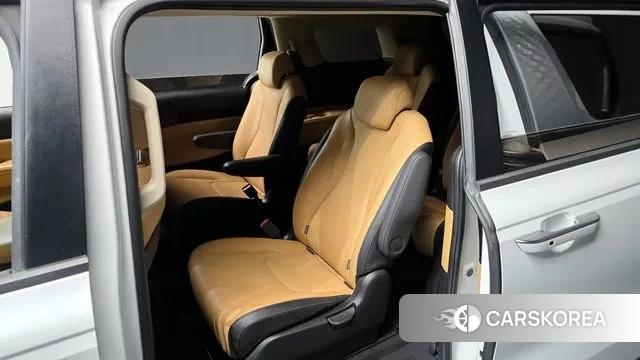 Kia Carnival 4th generation 2023 Белый из Кореи, фото 2