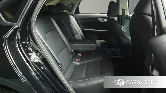Kia The New K3 2nd generation 2022 Черный из Кореи, фото 2