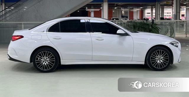 Mercedes-Benz C-class 2023 Белый из Китая, фото 2