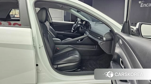 Hyundai Avante (CN7) 2021 Белый из Кореи, фото 2