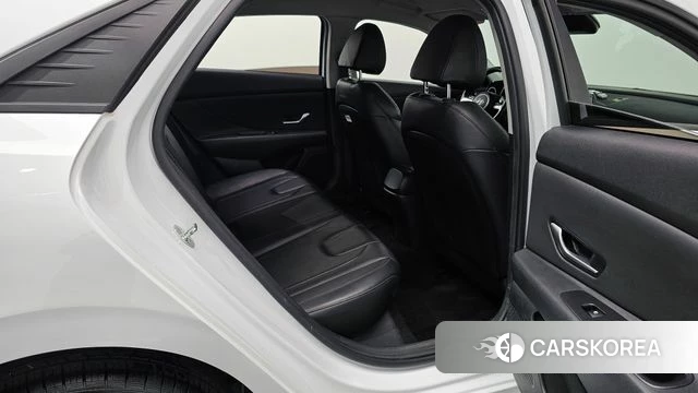 Hyundai Avante (CN7) 2022 Белый из Кореи, фото 2