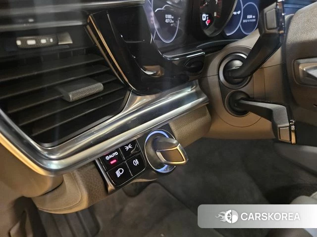 Porsche Panamera (971) 2018 Коричневый из Кореи, фото 2