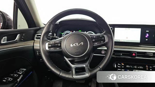 Kia K5 Hybrid 3rd Generation 2023 Серый из Кореи, фото 2