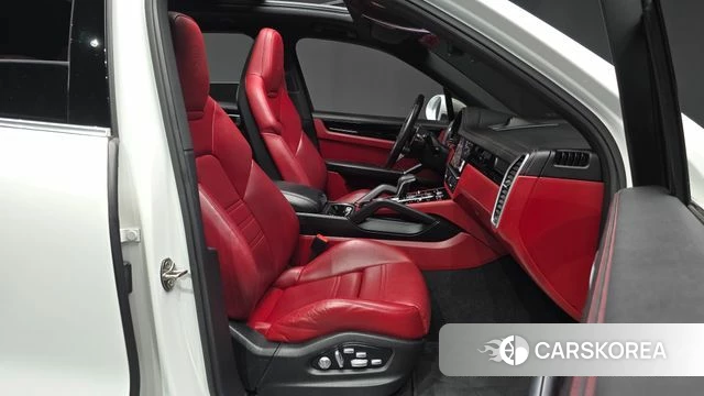 Porsche Cayenne (PO536) 2021 Белый из Кореи, фото 2