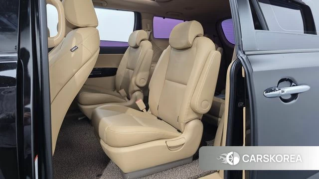 Kia The New Carnival 2019 Черный из Кореи, фото 2