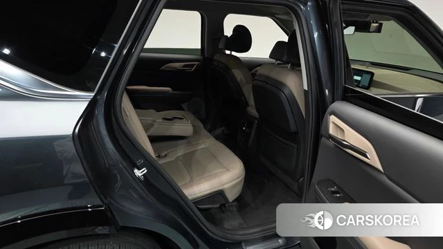 Kia EV5 2026 Серый из Кореи, фото 2
