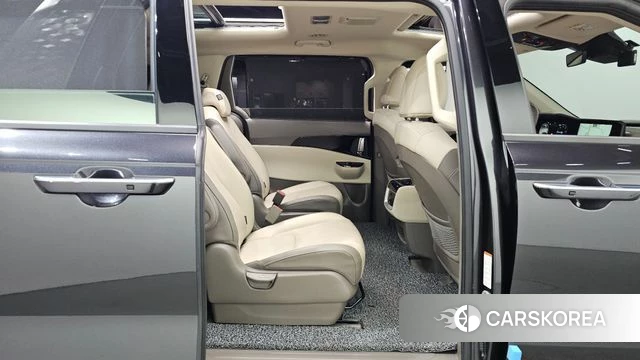 Kia Carnival 4th generation 2023 Серый из Кореи, фото 2
