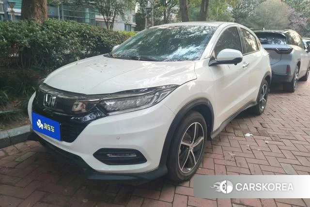 Honda Vezel 2022 Белый из Китая, фото 2