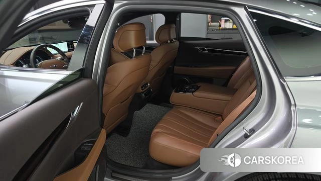 Genesis G80 (RG3) 2023 Серебряный из Кореи, фото 2