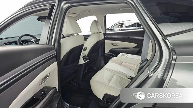 Hyundai Tucson (NX4) 2023 Серый из Кореи, фото 2