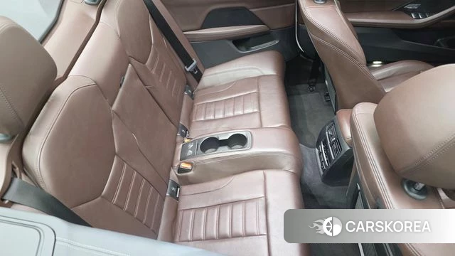 BMW 4 Series (G22) 2022 Белый из Кореи, фото 2