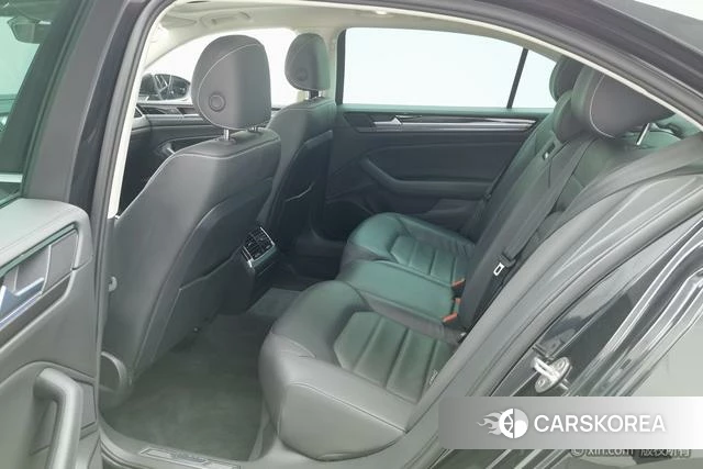 Volkswagen Phideon 2021 Черный из Китая, фото 2