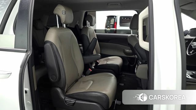 Kia The New Carnival 4th Generation 2024 Белый из Кореи, фото 2