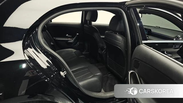 Mercedes-Benz A-Class W177 2021 Черный из Кореи, фото 2
