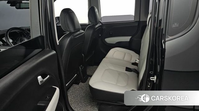 Kia The New Kia Ray 2023 Черный из Кореи, фото 2