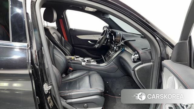 Mercedes-Benz GLC-Class X253 2019 Черный из Кореи, фото 2