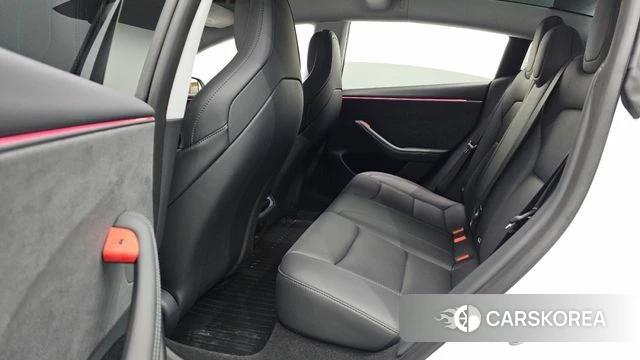 Tesla Model 3 2026 Белый из Кореи, фото 2