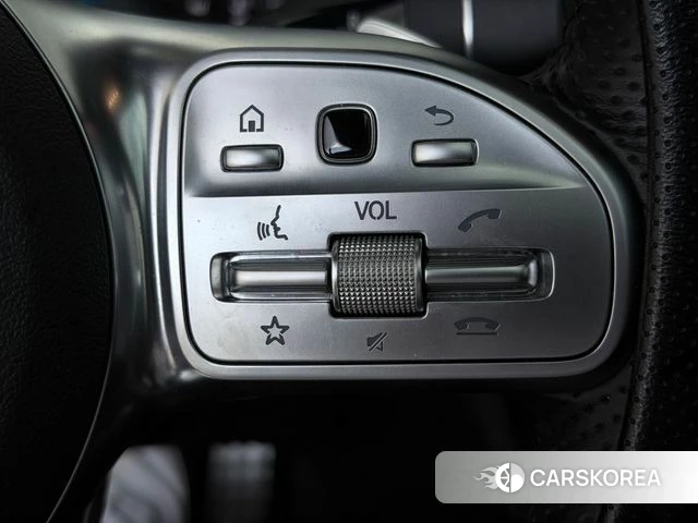 Mercedes-Benz C-Class W205 2019 Серый из Кореи, фото 2