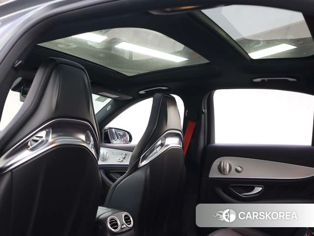 Mercedes-Benz AMG E-Class 2022 Темно-серый из Китая, фото 2