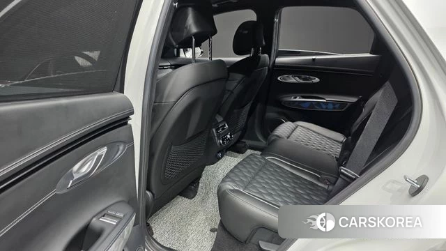 Genesis GV70 2021 Белый из Кореи, фото 2