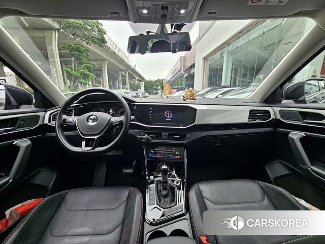 Volkswagen Tayron 2021 Темно-серый из Китая, фото 2