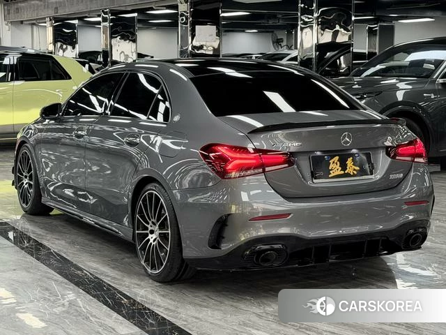 Mercedes-Benz AMG A-Class 2023 Темно-серый из Китая, фото 2