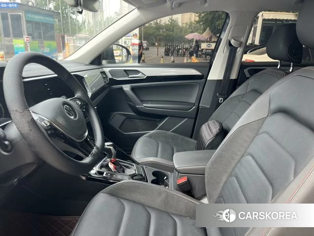 Volkswagen Tayron 2021 Черный из Китая, фото 2