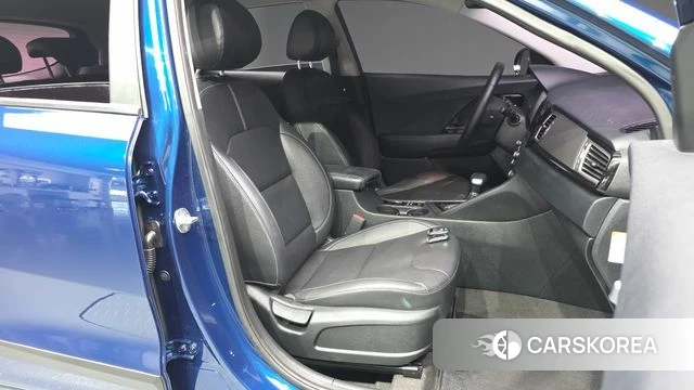 Kia Niro 2018 Синий из Кореи, фото 2