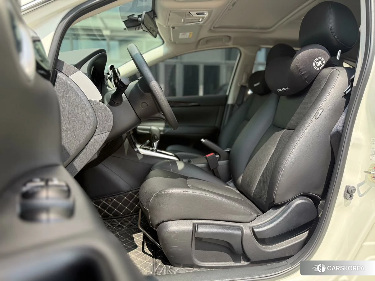 Nissan Sylphy 2021 Белый из Китая, фото 2