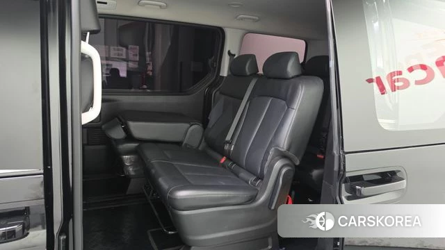 Hyundai Staria 2022 Черный из Кореи, фото 2