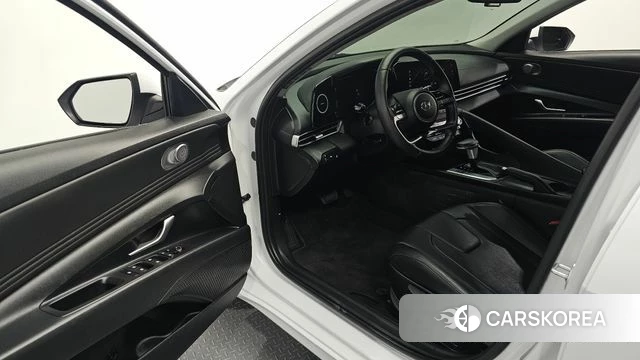Hyundai Avante (CN7) 2021 Белый из Кореи, фото 2