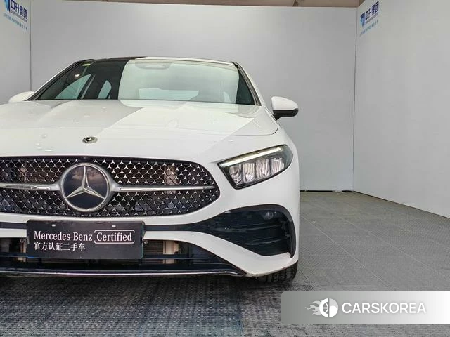 Mercedes-Benz A-Class 2024 Белый из Китая, фото 2