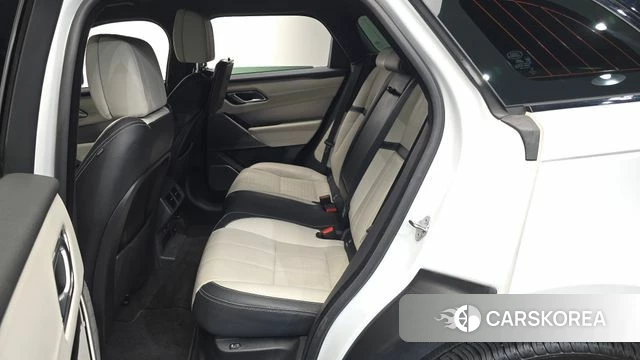 Land Rover Range Rover Velar 2021 Белый из Кореи, фото 2