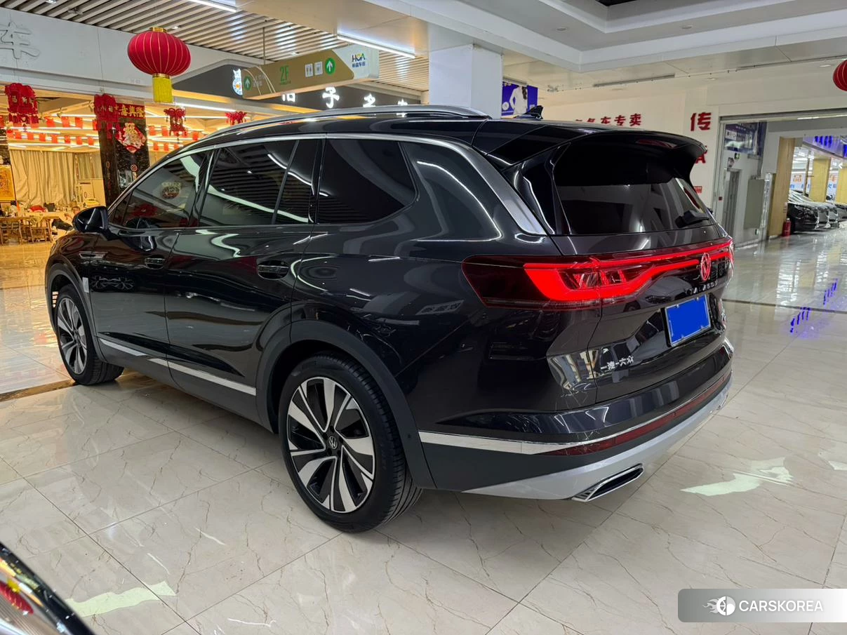 Volkswagen Talagon 2023 Черный из Китая, фото 2