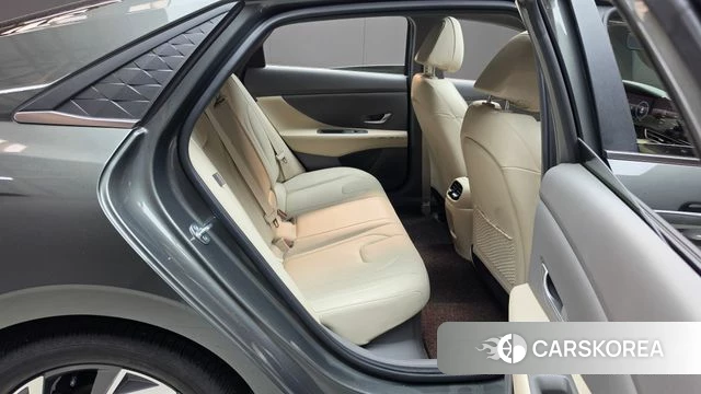 Hyundai The New Avante Hybrid (CN7) 2024 Серый из Кореи, фото 2
