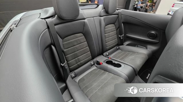 Mercedes-Benz C-Class W205 2021 Белый из Кореи, фото 2