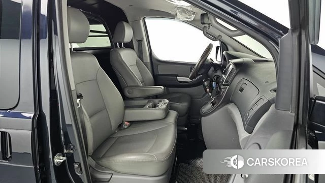 Hyundai The New Grand Starex 2019 Синий из Кореи, фото 2