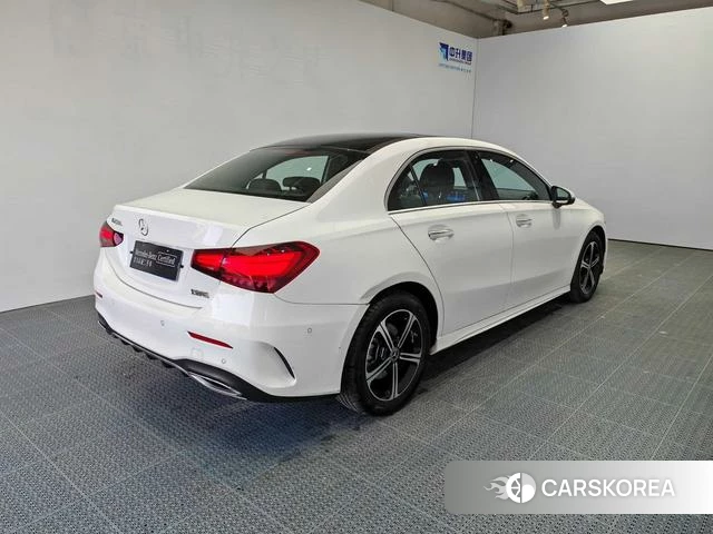 Mercedes-Benz A-Class 2023 Белый из Китая, фото 2