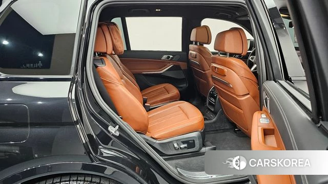 BMW X7 (G07) 2025 Черный из Кореи, фото 2