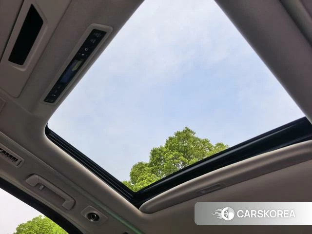 Toyota Vellfire 2021 Черный из Китая, фото 2