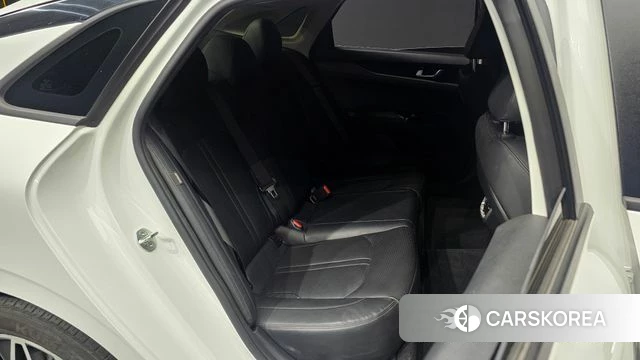 Kia K5 3rd generation 2022 Белый из Кореи, фото 2