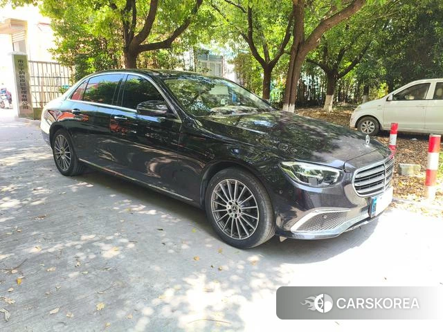 Mercedes-Benz E-Class 2022 Черный из Китая, фото 2