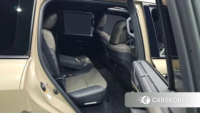 Lexus LX 4th Generation 2025 Песочный из Кореи, фото 2