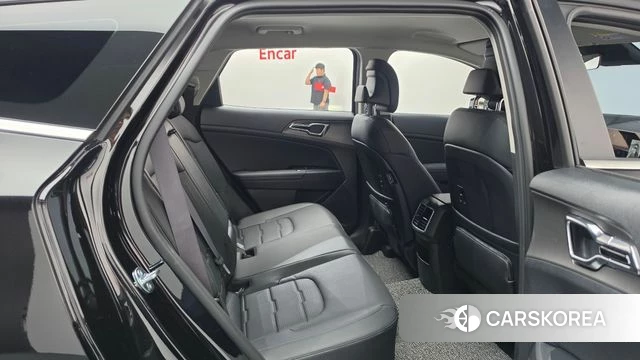 Kia The New Sportage 5th Generation Hybrid 2025 Черный из Кореи, фото 2