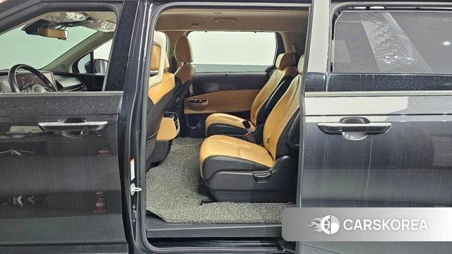 Kia Carnival 4th generation 2021 Серый из Кореи, фото 2