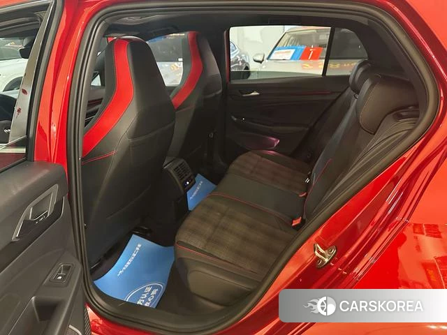 Volkswagen Golf 2022 Красный из Китая, фото 2