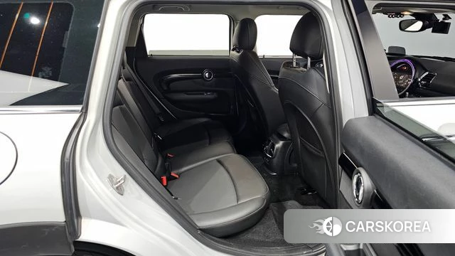 Mini Cooper Clubman 2022 Серебряный из Кореи, фото 2