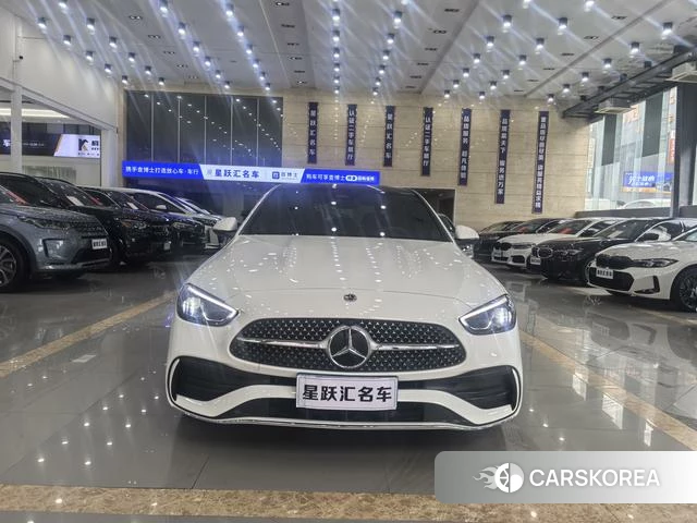 Mercedes-Benz C-class 2024 Белый из Китая, фото 2