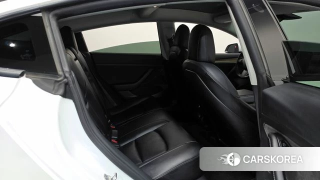 Tesla Model 3 2022 Белый из Кореи, фото 2