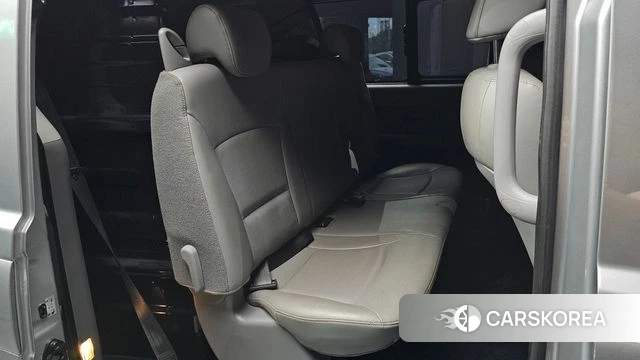 Hyundai The New Grand Starex 2020 Серебристо-серый из Кореи, фото 2